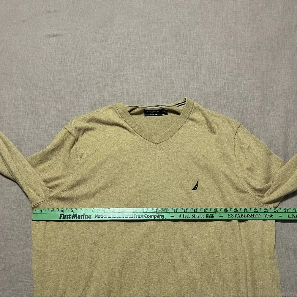 Nautica Men's Beige V-Neck Sweater Size XLarge Tall Classic Business Casual